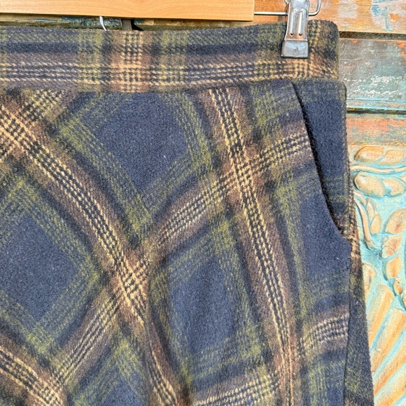Long plaid wool blend skirt Outlander tartan style - Picture 2 of 7